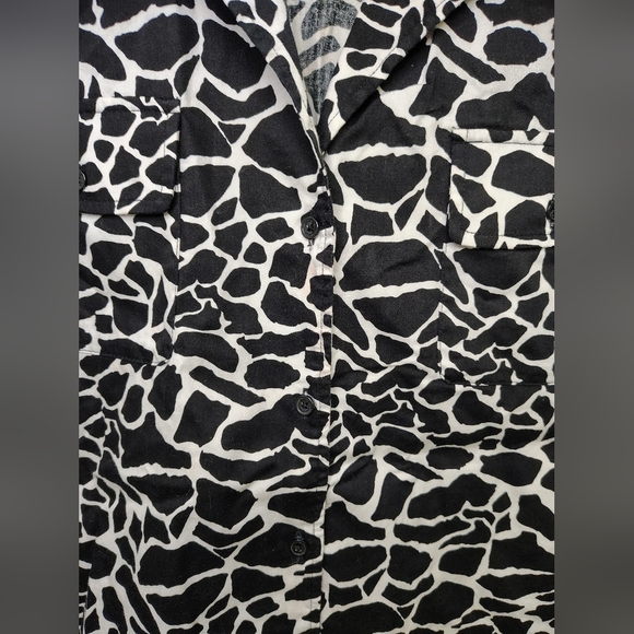 JONES NEW YORK Women's Cotton Blouse Long Sleeve Animal Print Black White L - Picture 6 of 10